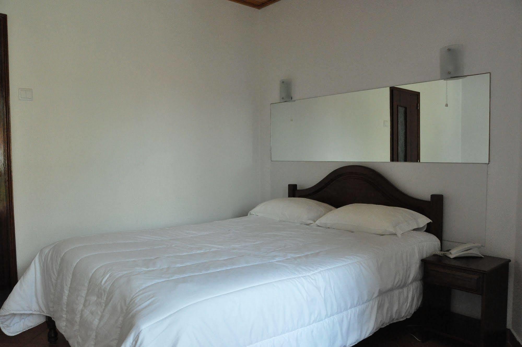 Hotel Do Cais Darque Bagian luar foto