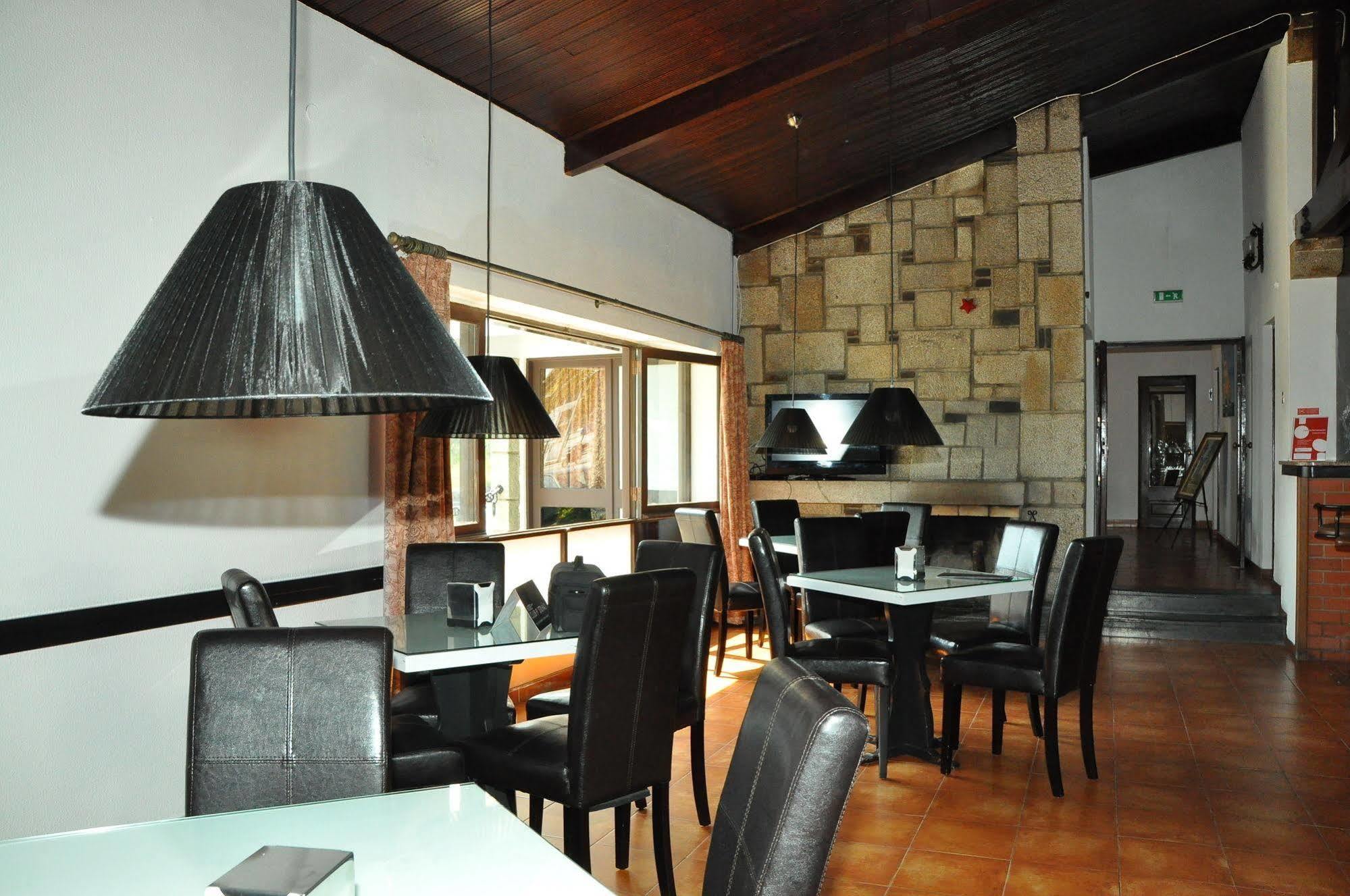 Hotel Do Cais Darque Bagian luar foto